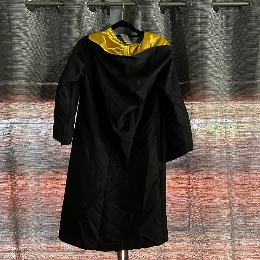 Black and Gold Wizard Robe - Picture 2 of 3